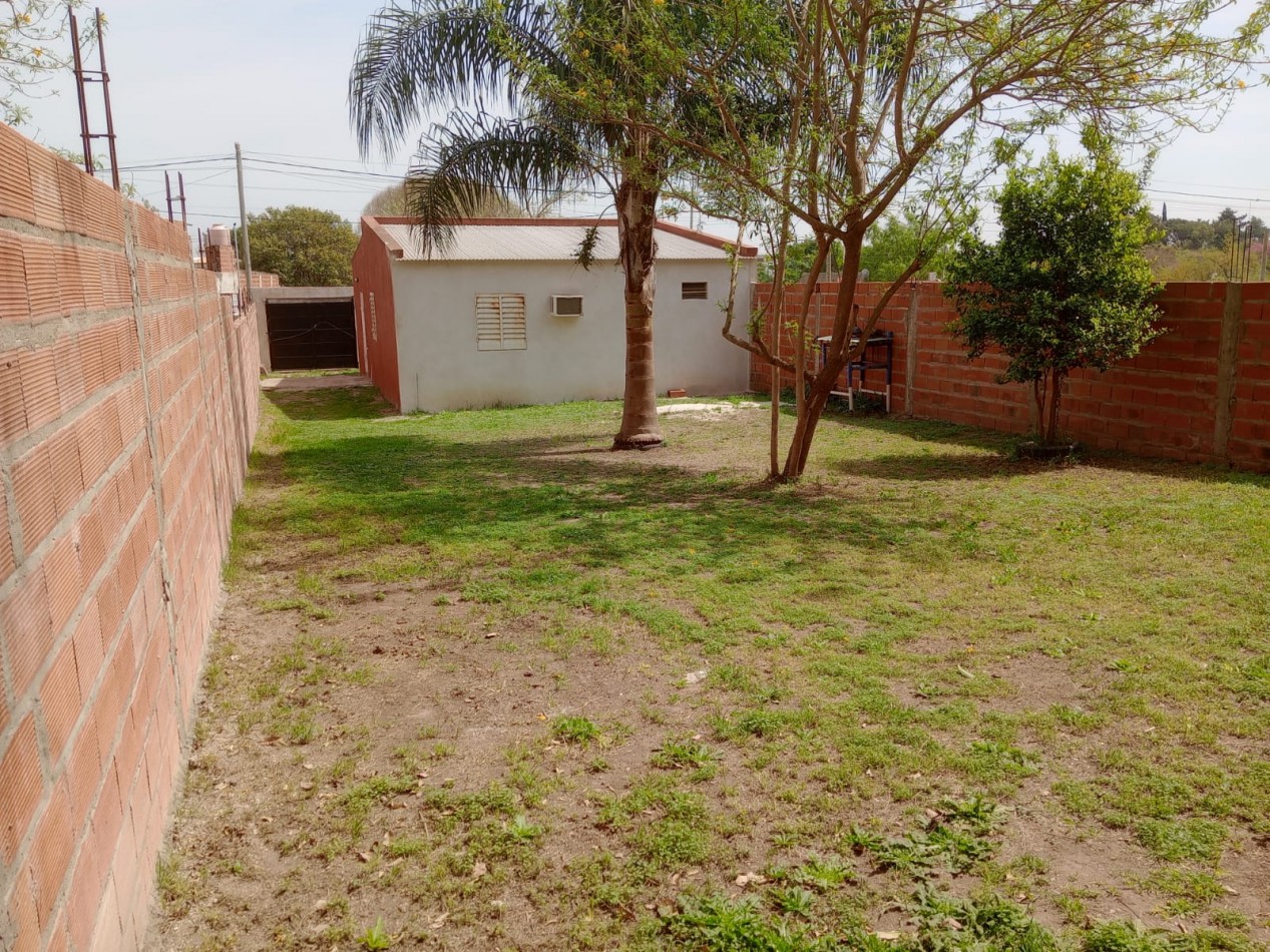 CASA EN VENTA CON GRAN PATIO