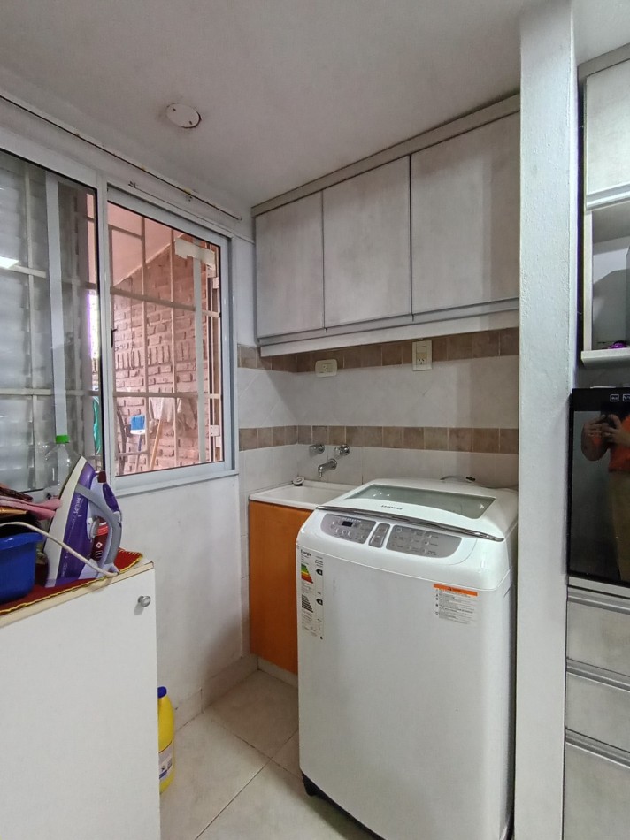 UBICACION + CONFORT: AMPLIA CASA CON PILETA